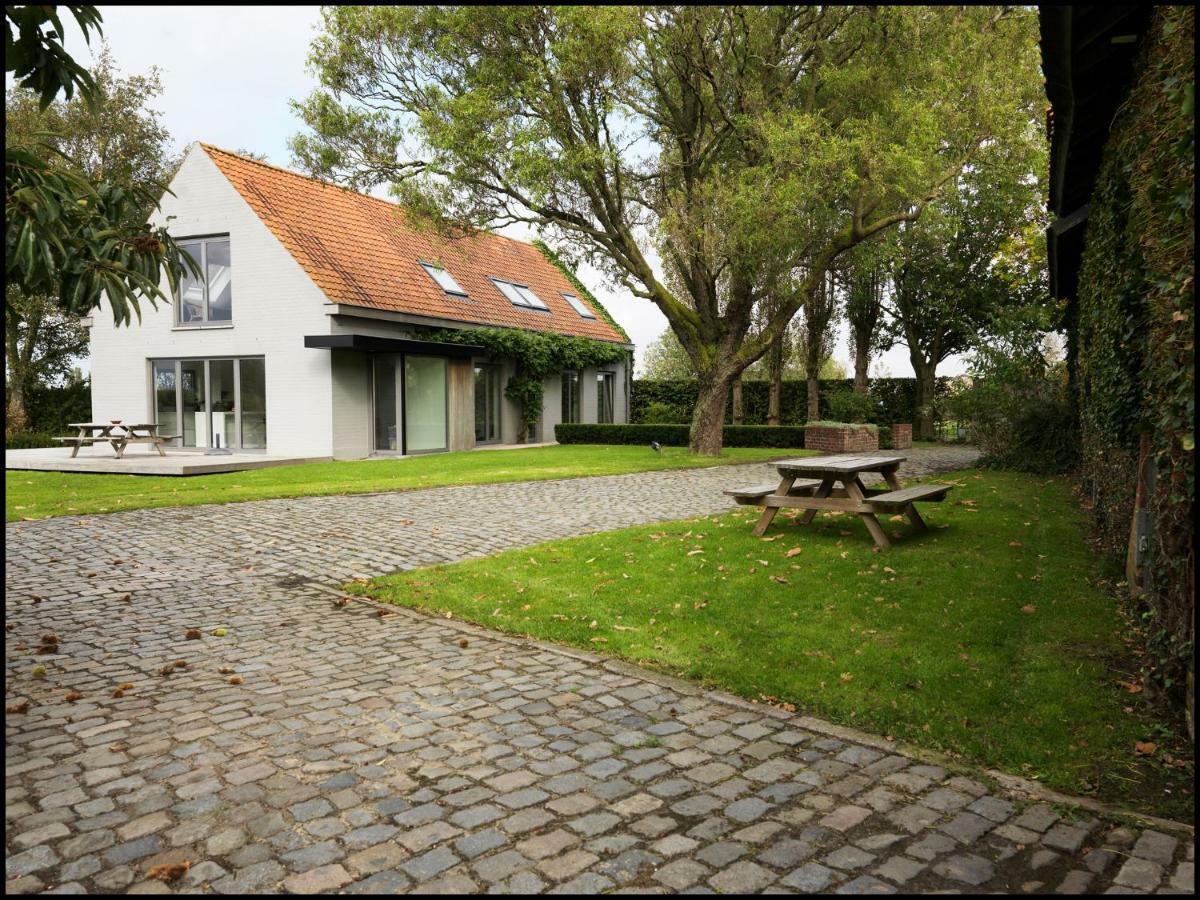 Bed and Breakfast Rooseboom22 à Aartrijke Extérieur photo