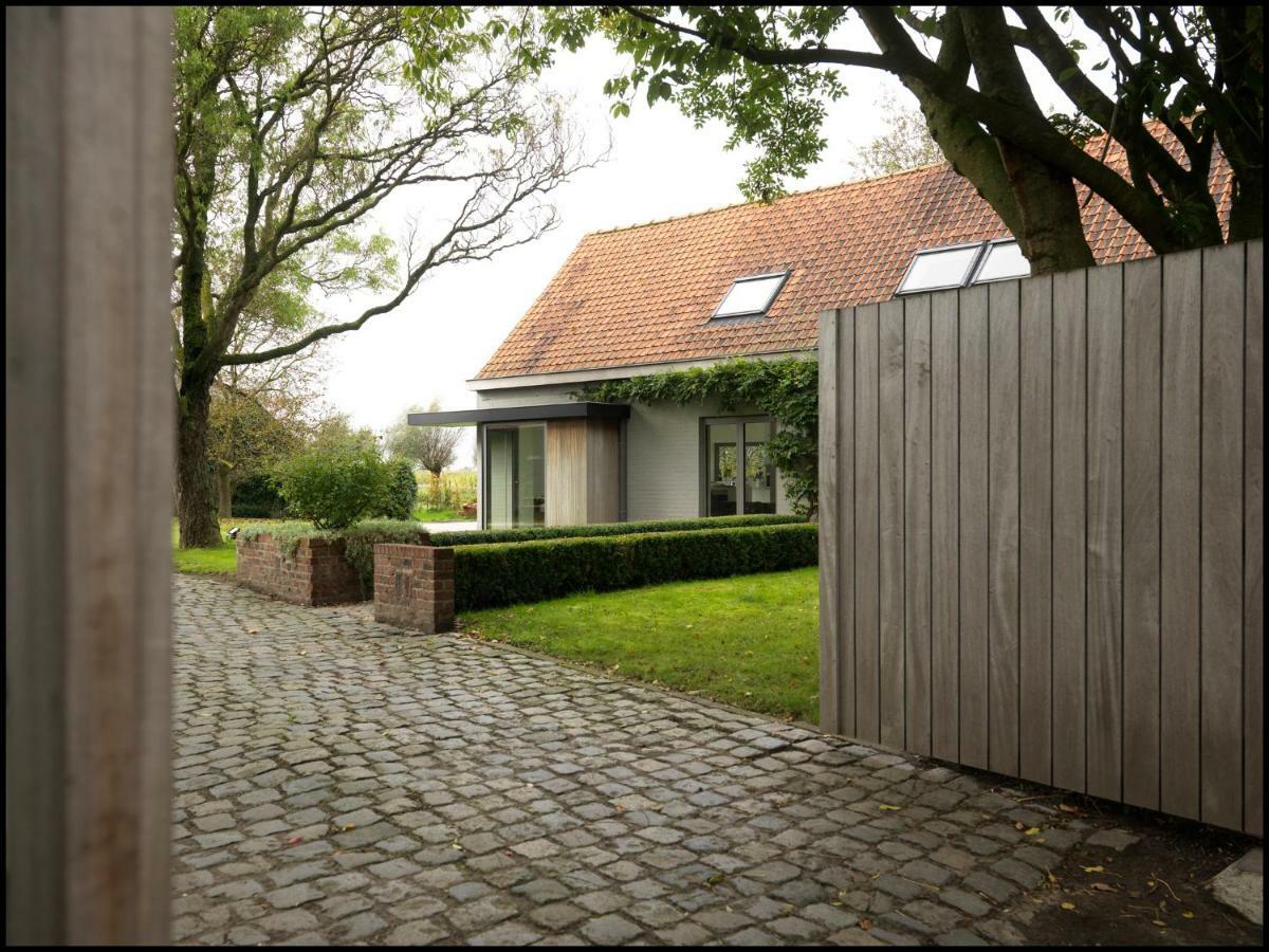 Bed and Breakfast Rooseboom22 à Aartrijke Extérieur photo